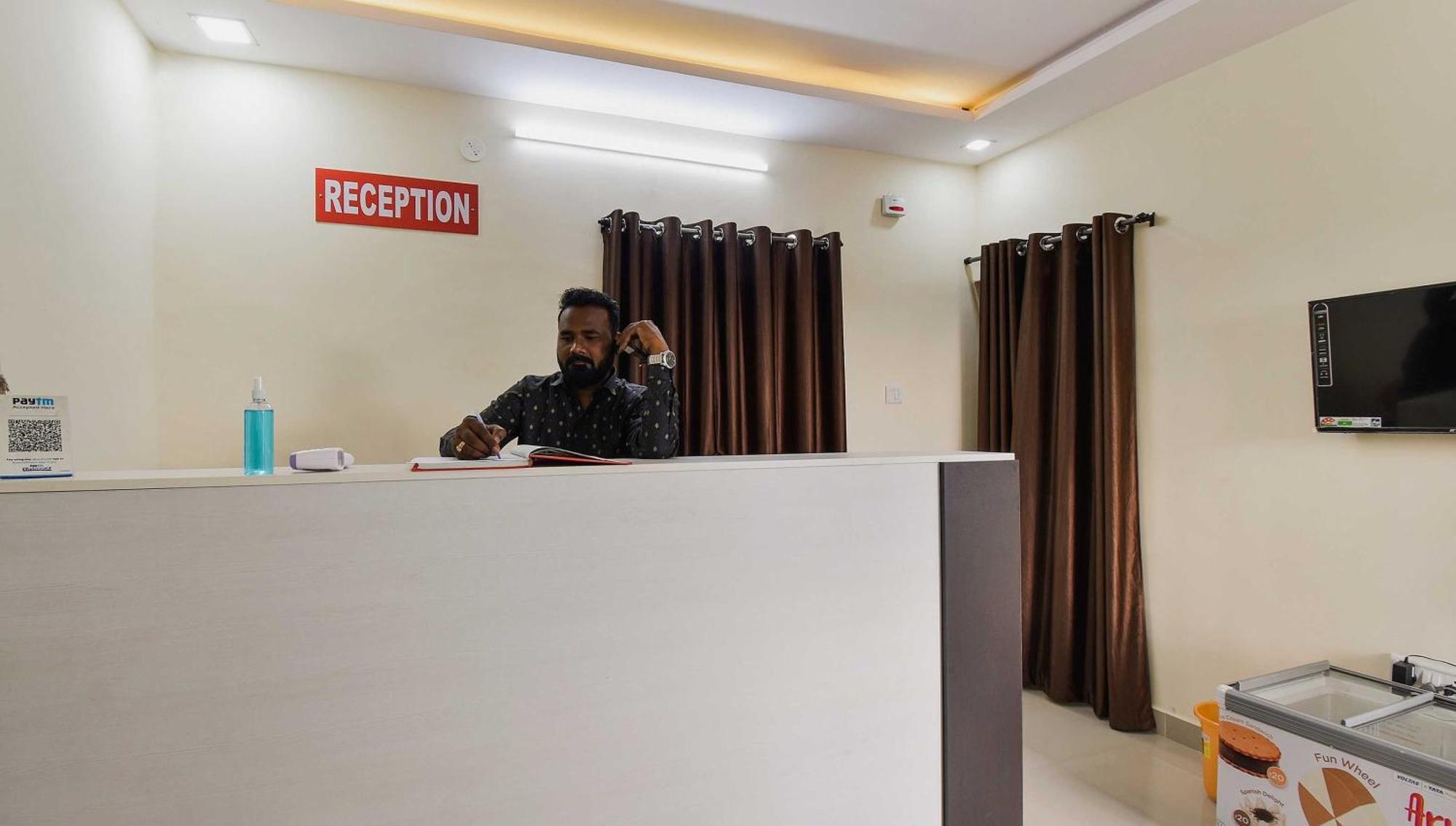 Spot On Carnival Resorts Rāipur Dış mekan fotoğraf